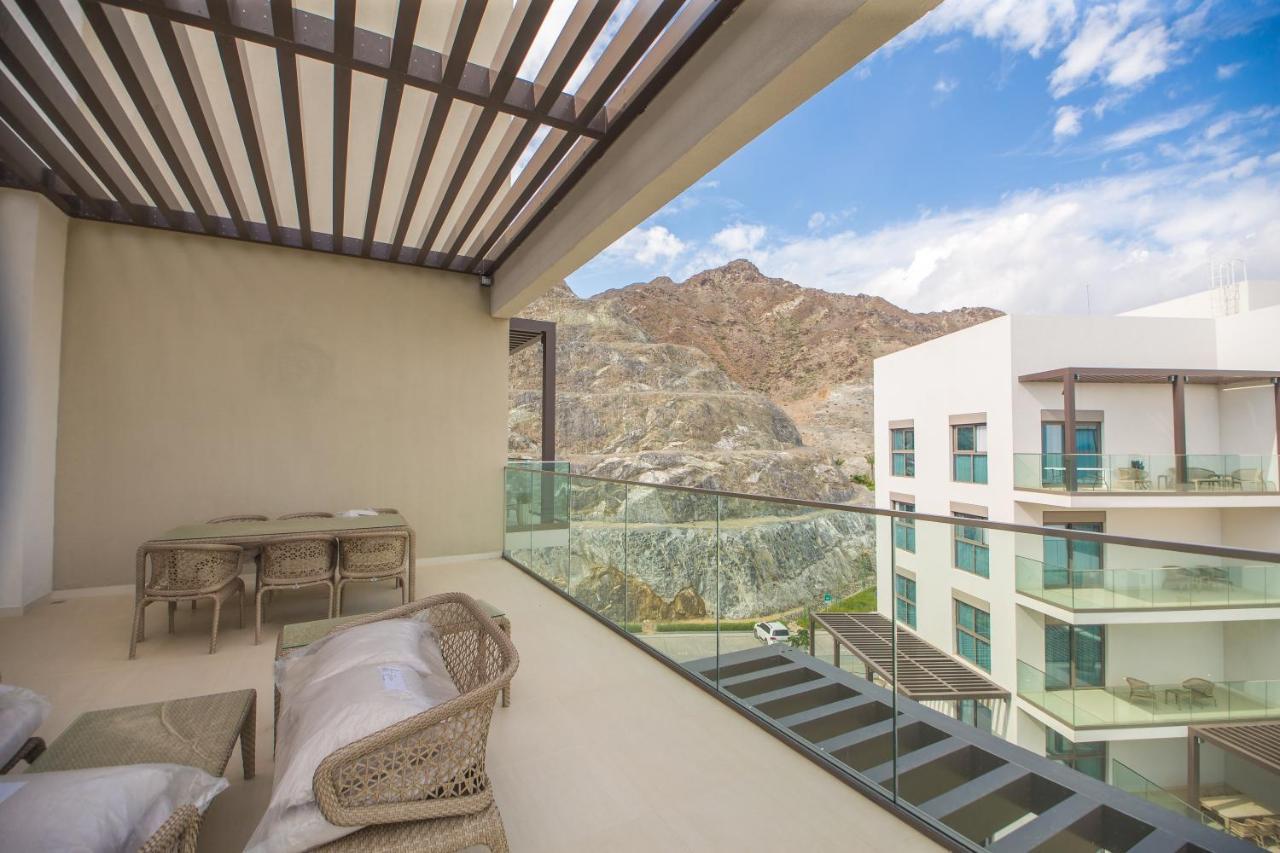 Al Aqah Luxury Apartment W/ Sea Views At Address Residences Fujairah Luaran gambar